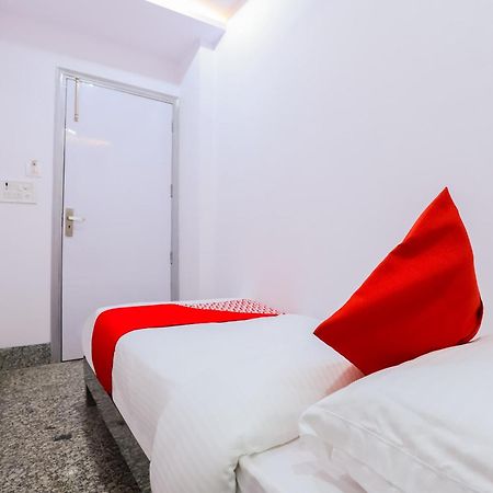 Hotel OYO 46183 New Tech India Dillí Exteriér fotografie