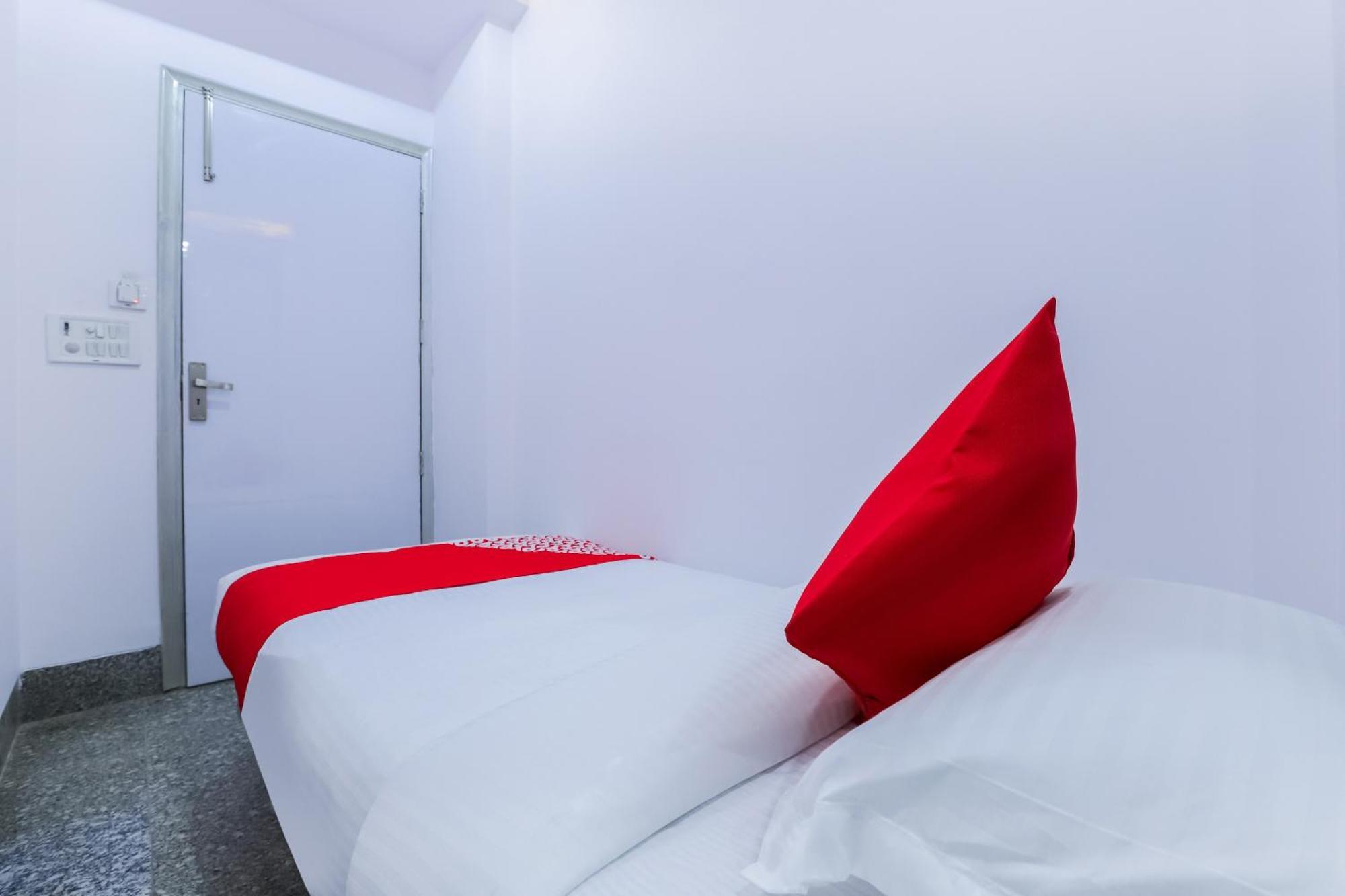 Hotel OYO 46183 New Tech India Dillí Exteriér fotografie