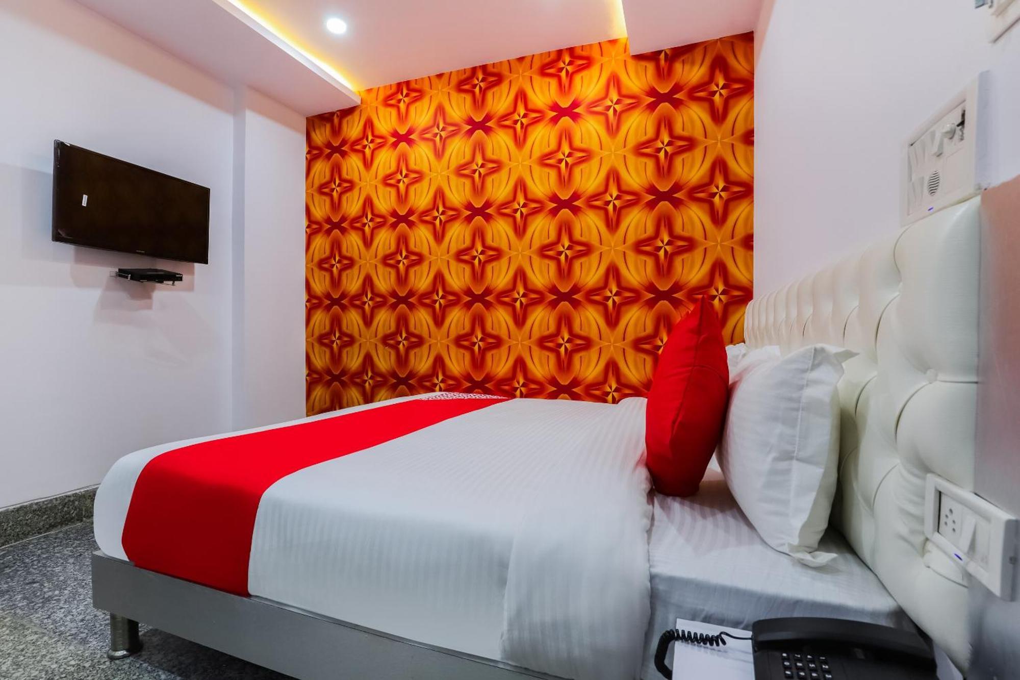 Hotel OYO 46183 New Tech India Dillí Exteriér fotografie