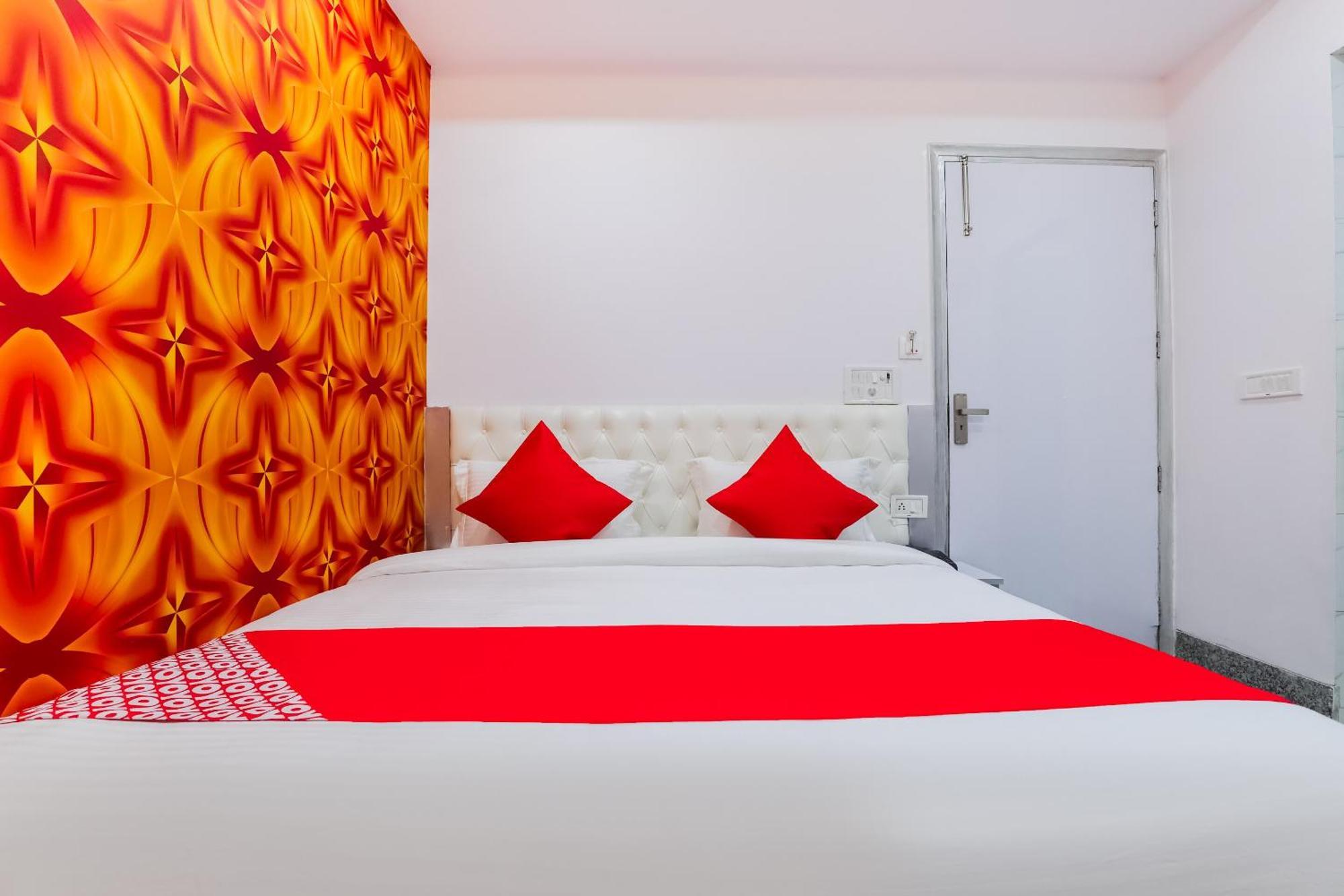 Hotel OYO 46183 New Tech India Dillí Exteriér fotografie
